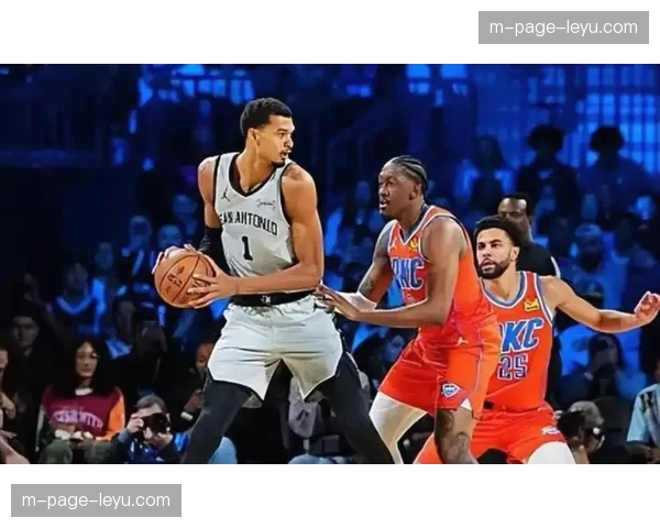 马刺六连胜后升至西部第二 波波维奇战术调整效果显著 马刺六连胜后升至西部第二 波波维奇战术调整效果显著